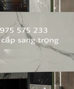 Gạch cao cấp 80×240 ấn độ hiện đại mẫu mới nhất bóng kiếng