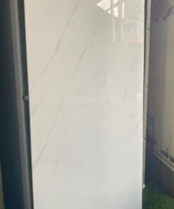 Gạch màu trắng vân ít 60×120 bóng kiếng ốp lát đẹp