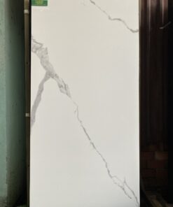 Gạch mờ trắng vân 60×120  mang vẻ đẹp sang trọng