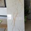 Gạch ốp lát 60×120 bóng kiếng nhũ vàng sang chảnh 23