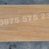 Gạch giả gỗ 20×100 màu vàng nhập khẩu trung quốc