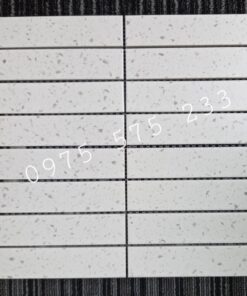 Gạch mosaic màu trắng terrazzo que đũa 284×296 HD