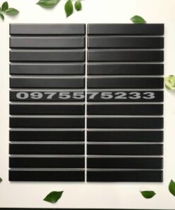 Gạch mosaic que thanh đũa màu đen mờ