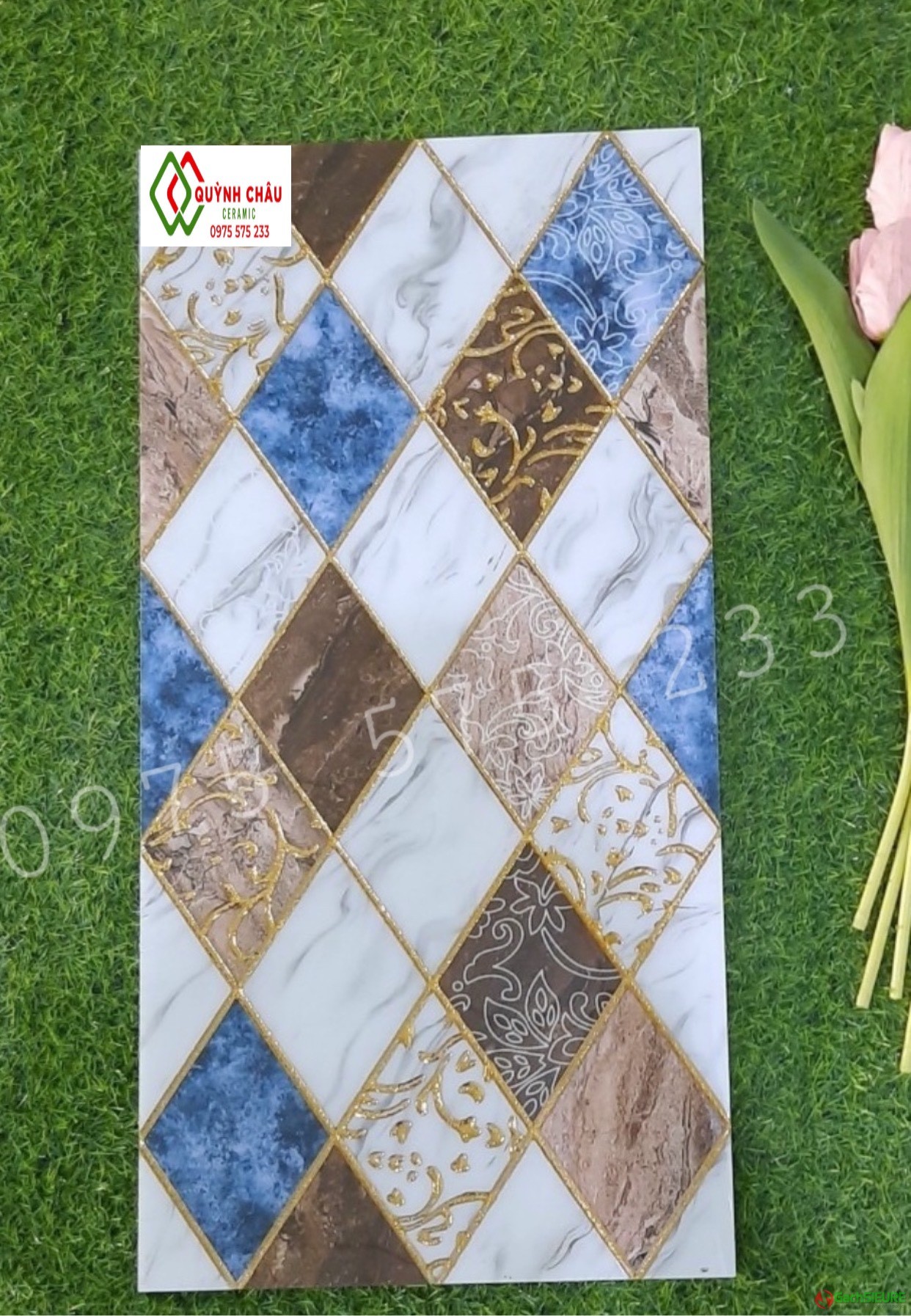 Gạch 30x60 nhũ vàng khắc kim ốp phòng khách đẹp pt