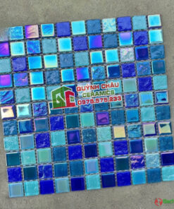 Gạch mosaic 25×25 thủy tinh phối màu xanh mix hỗn hợp