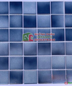 Gạch mosaic gốm hồ bơi phối trộn màu