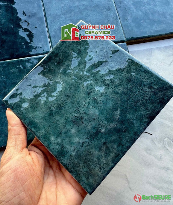 Gạch thẻ 123x123 gợn sóng màu xanh đen hiệu ứng bề mặt