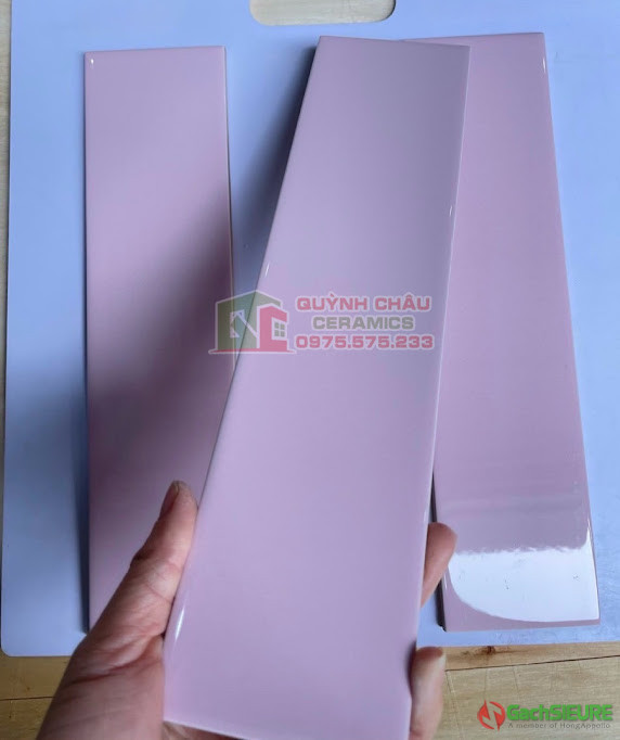 Gạch thẻ 75×300 màu hồng bóng mặt phẳng