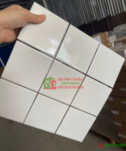 Gạch vỉ mosaic 10×10 bề mặt trắng bóng men trơn