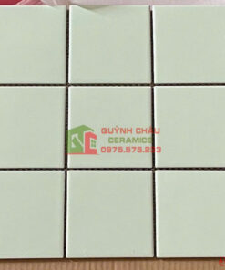 Gạch vỉ mosaic chip 10×10 màu xanh nhạt