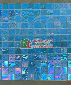 Gạch vỉ mosaic thủy tinh màu xanh hồ bơi