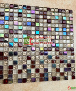 Gạch vỉ mosaic thủy tinh trang trí sang trọng