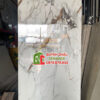 Gạch ấn độ ốp lát 80×160 màu trắng marble vân đá đậm bóng kiếng