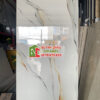 Gạch ấn độ ốp lát 80×160 trắng điểm vân xám vàng đẹp bóng kiếng