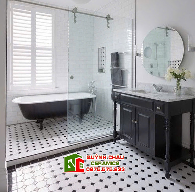 Gạch bát giác trắng nhấn đen ốp phòng tắm