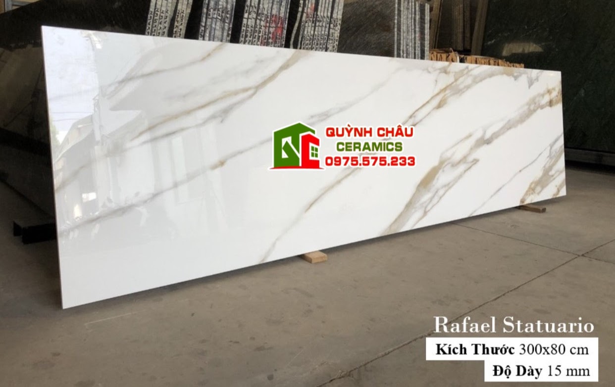 Mẫu gạch khổ lớn đá nhân tạo 80x300 bóng kiếng trắng vân nâu vàng