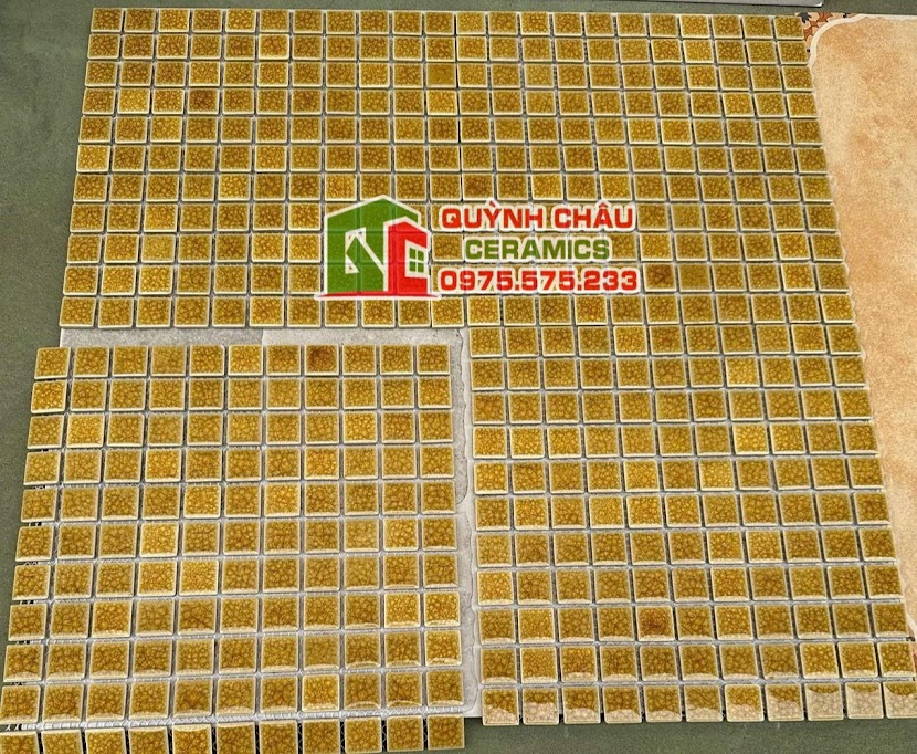 Mẫu gạch men rạn màu vàng