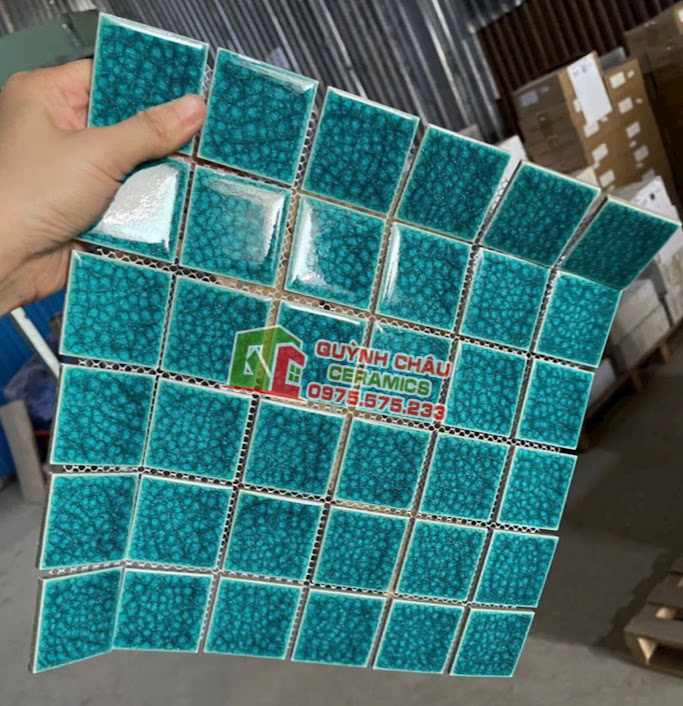 Mẫu gạch mosaic vuông nhỏ men rạn