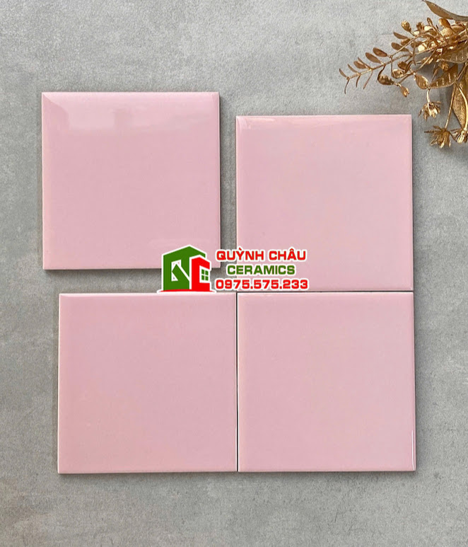Mẫu gạch thẻ 10x10cm màu hồng bóng