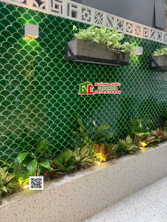 Mẫu gạch vảy cá men rạn màu xanh đẹp