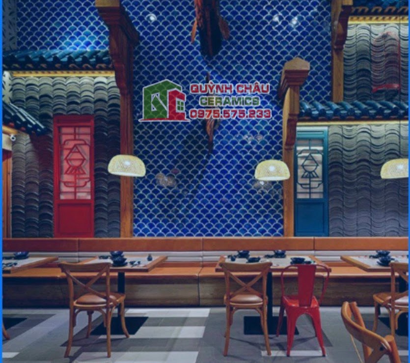 Mẫu gạch vảy cá xanh men rạn ốp quán cafe