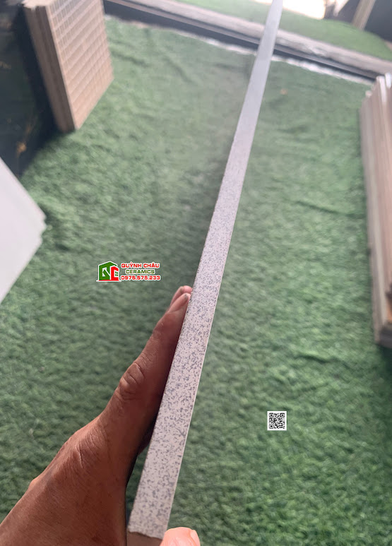 Gạch đá Travertine granite 60×120 màu kem bóng kiếng cao cấp Gạch đá Travertine granite 60×120 màu kem bóng kiếng cao cấp