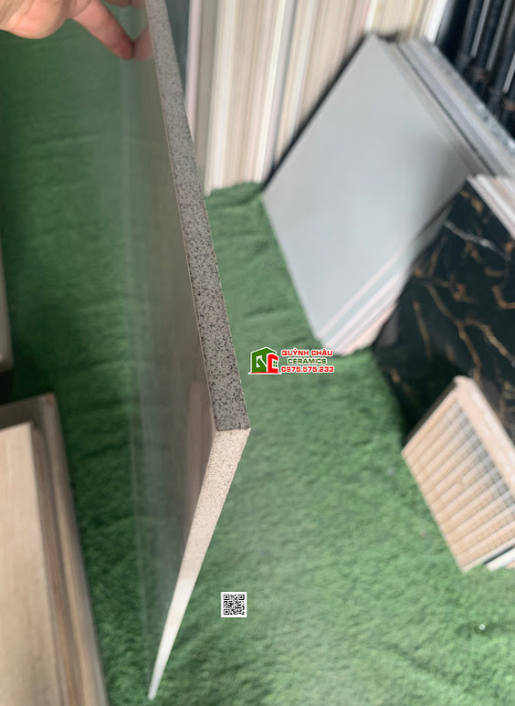 Gạch granite Travertine 60×120 màu xám sáng bóng kiếng cao cấp Gạch granite Travertine 60×120 màu xám sáng bóng kiếng cao cấp